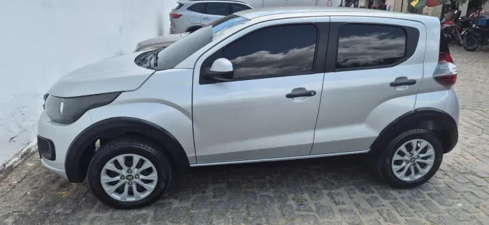Fiat Mobi Like 1.0 Fire Flex 5P. 2024