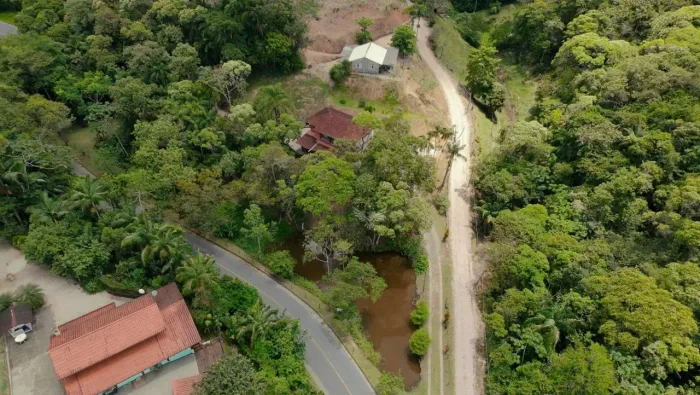Chácara dos Seus Sonhos em Gaspar Espaço, Segurança e Sofisticação em Um Só Lugar!