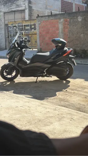 Xmax 
