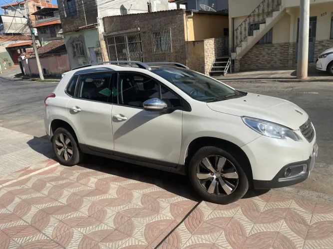 Peugeot 2008 Griffe 1.6 Turbo Flex 16V 5P Mec. 2015