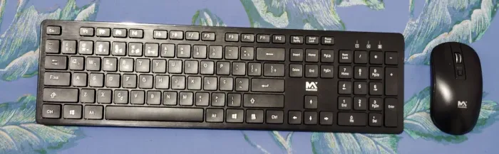 Teclado e mouse bluetooth para notebook 