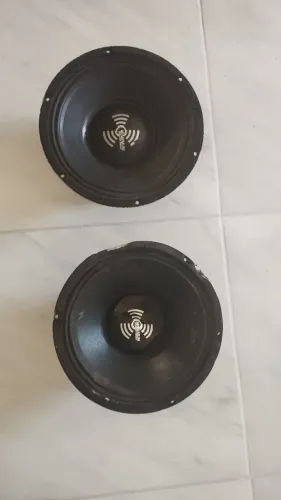 Vende se par de médio de 10 350rms