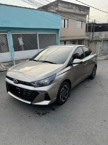 Hyundai HB20S Comfort Plus 1.0 Flex 12V Mec. 2025