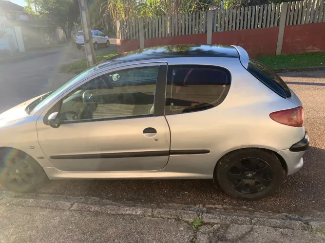 Peugeot 206 Selection/ Sensation 1.0 16V 3P 2002
