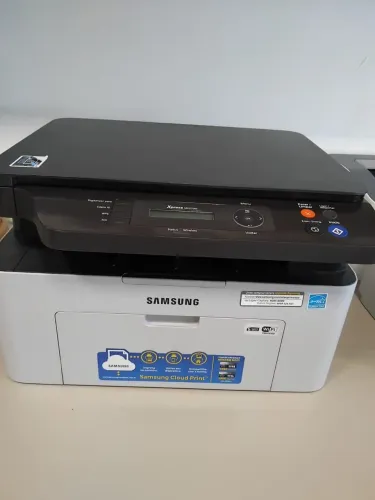 Impressora Samsung Multifuncional a Laser com Wi-Fi