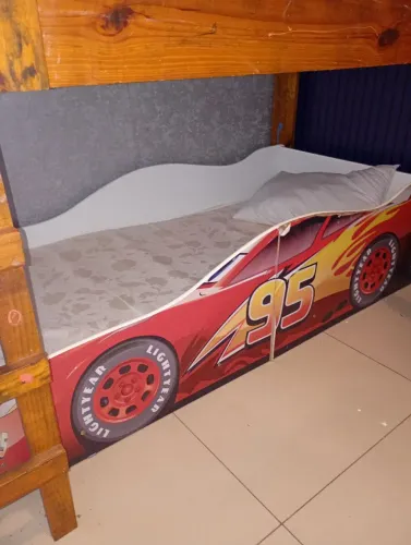 Cama Infantil MCQUEEN Carros com Colchão 