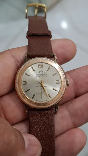 Vendo Relógio swiss 17 jewels a corda modaine máquina Suíça