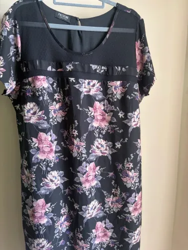 Vestido Florido - Preto