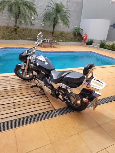 Vendo Suzuki Boulevard M800