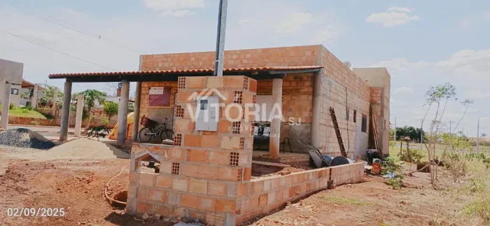 Rancho inacabado | Marina Residence, próximo ao Clube Náutico Fronteira | De esquina