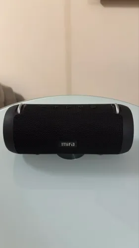 Caixa de som Mifa A90 bluetooth IPX7 à prova d'água 60w novinha