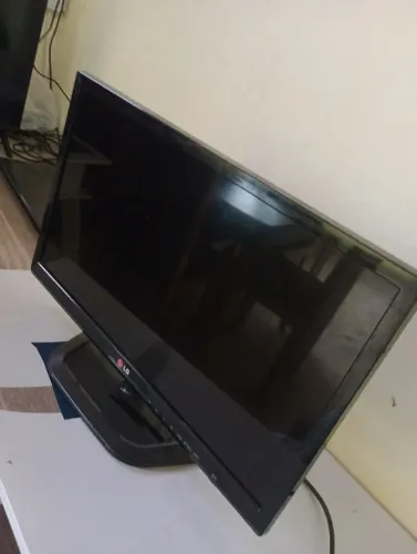 Tv e monitor de 21 polega 70 Reais 