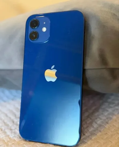 iPhone 12