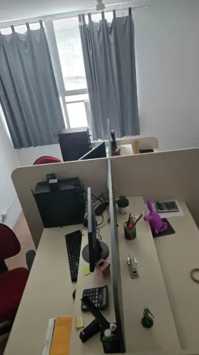 Mesa de escritório 4 lugares