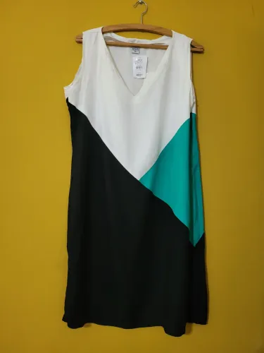 Vestido tubinho Novo Verde, Preto e Branco