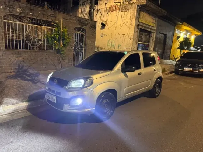 Fiat Uno Drive 1.0 Flex 6V 5P 2018
