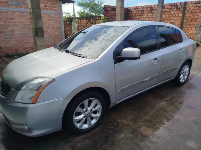 Nissan Sentra S 2.0/ 2.0 Flex Fuel 16V Aut. 2012