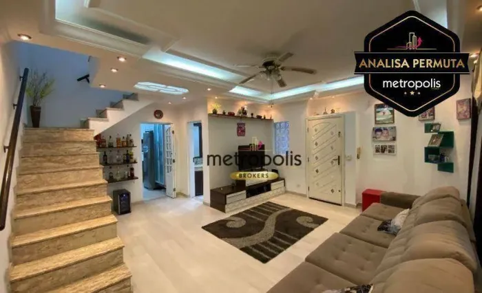 Sobrado com 3 dormitórios à venda, 190 m² por R$ 1.600.000,00 - Parque Jaçatuba - Santo An