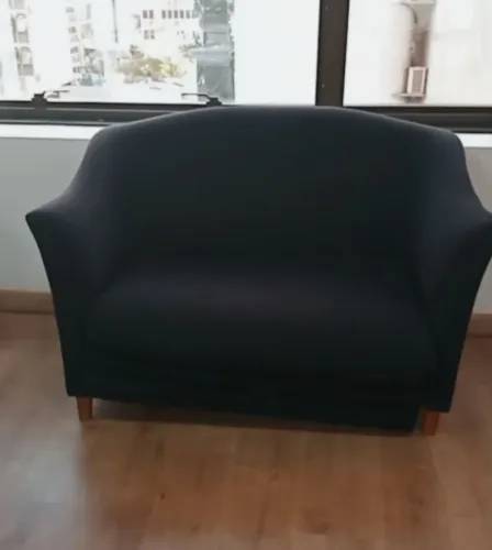 Sofá namoradeira veludo
