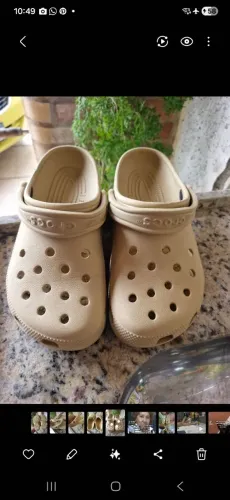 Crocs original bege