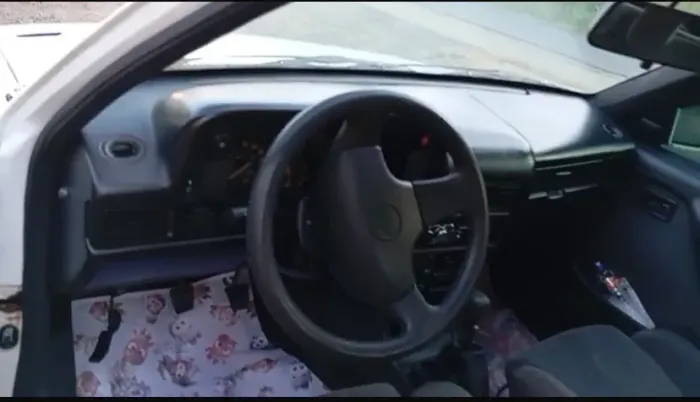 Chevrolet Kadett Sport 2.0 MPFI / EFI (álcool) 1996
