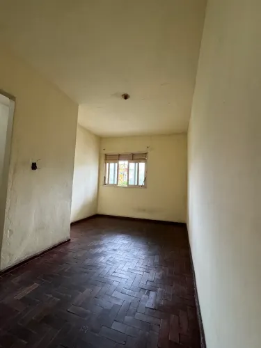 Alugo kitnet com 1 quarto, cozinha, banheiro e área de serviço em Carapina Grande, Serra