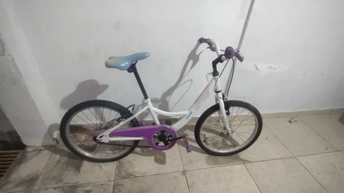 Bicicleta Caloi feminina infantil