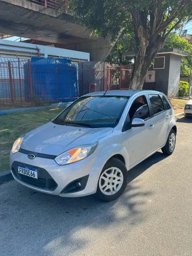 Ford Fiesta 1.0 8V Flex/class 1.0 8V Flex 5P 2014