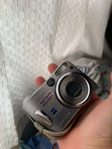 Sony cybershot dsc-s60