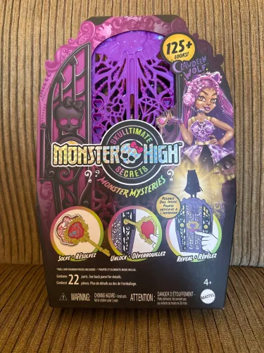 Boneca Skulltimate Secrets Monster High Clawdeen Lacrada