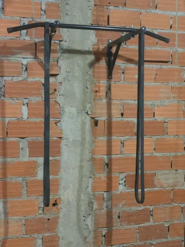 Barra fixa de parede