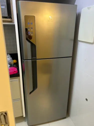 Geladeira Electrolux Frost Free 431L Inox - Excelente Estado