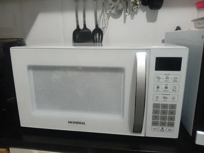 Micro-ondas Mondial 34 litros- Lindo