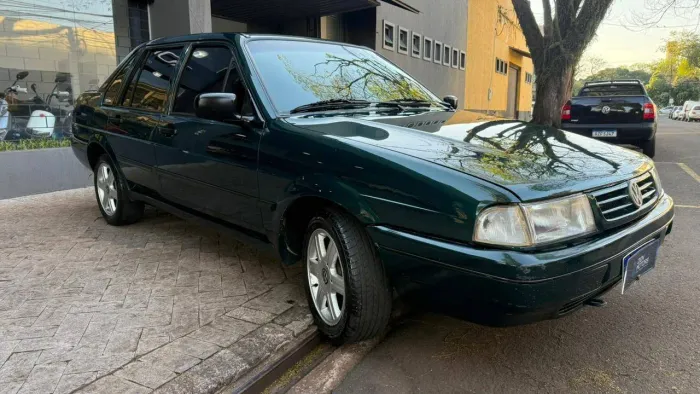 Volkswagen Santana 1.8 MI (álcool) 1998