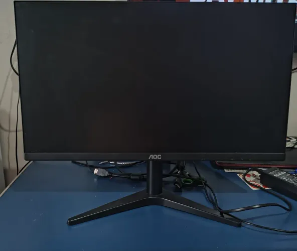 Monitor AOC 22