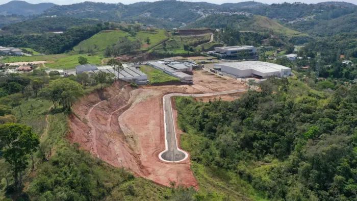 Condomínio de lotes comerciais no Salvaterra para venda