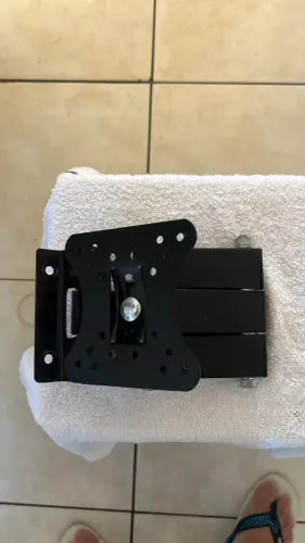 suporte articulado de parede para TV ou monitor