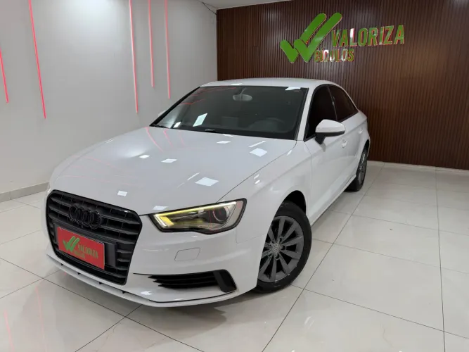 Audi A3 Sedan 1.4 TFSI Flex Tiptronic 4P 2015
