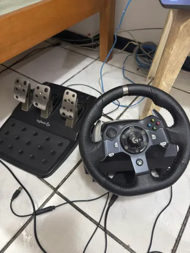 Volante G920+ Pedais