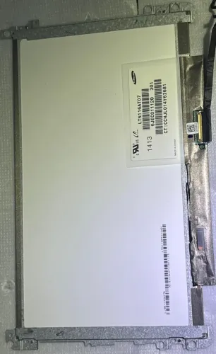 Tela 11.6" LED Slim