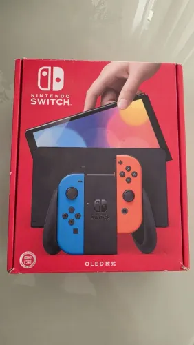 Nintendo Switch Oled + 2 jogos