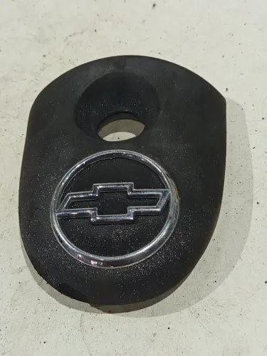 Moldura maçaneta tampa porta malas GM Corsa 94 a 02