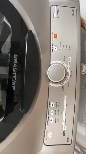 Maquina de lavar roupas Brastemp para retirada de peças