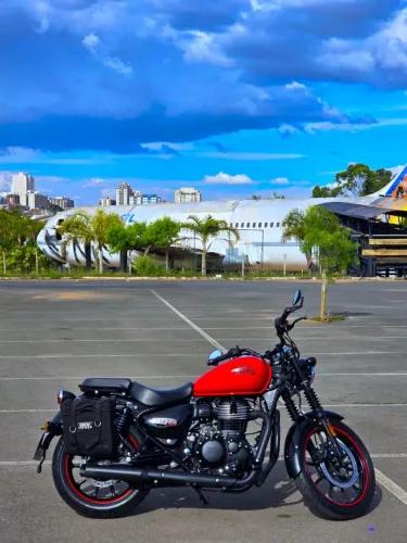 Meteoro 350 Fireball Vermelha