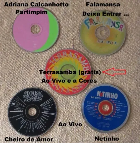 lote 5 CD - Axé, Forró Universitário, POP e Samba (títulos na descrição)