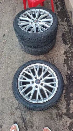 Vende-se rodas aro 17 5x114.