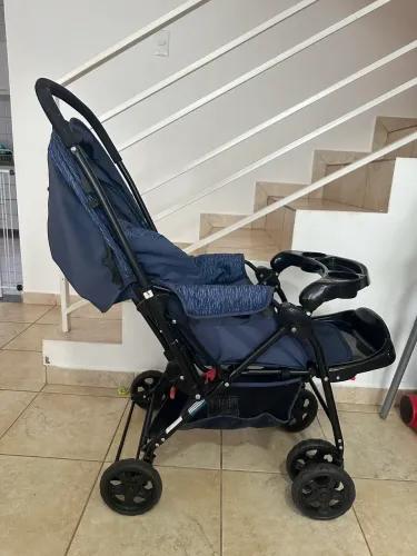 Carrinho de Bebê Cosco + Bebê Conforto - Travel System