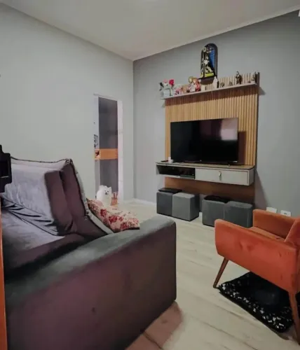 Vendo casa pronta pra morar no Guamá (S)