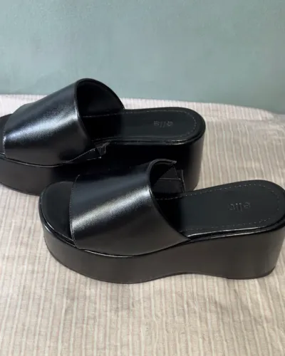 tamanco sapatella preto