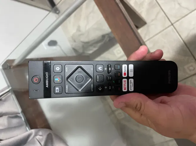 Televisão smart Philips 50 polegadas, 6 meses de uso